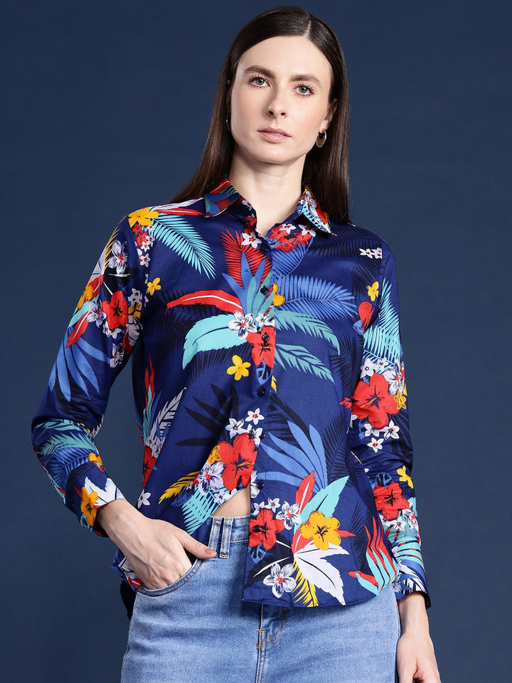 Women Navy Blue & Multi Print Pure Cotton Boyfriend Fit Casual Shirt