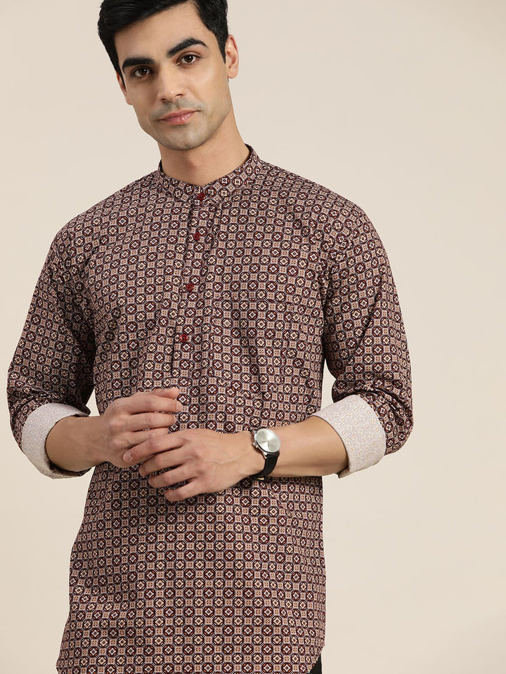 Men Burgundy Geometric Cotton Regular Fit Casual Kurta