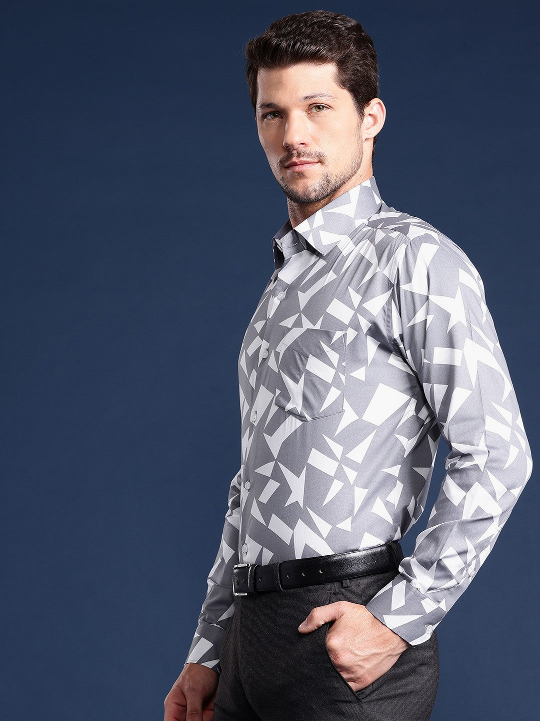 Men White & Grey Printed Cotton Satin Slim Fit Formal Shirt