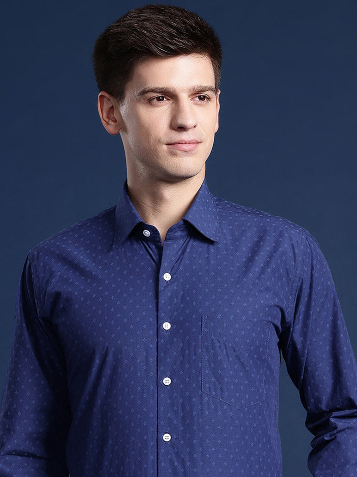 Men Blue Solid Pure Cotton Slim Fit Formal Shirt