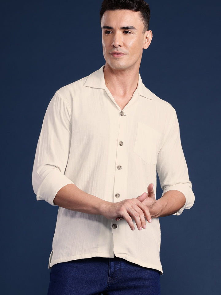 Men White Solid Pure Cotton Relaxed Fit Casual Shirt