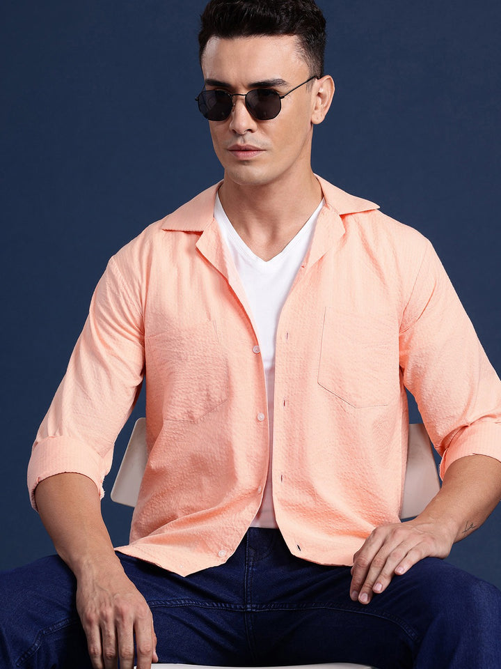 Men Peach Solid Pure Cotton Relaxed Fit Casual Shirt