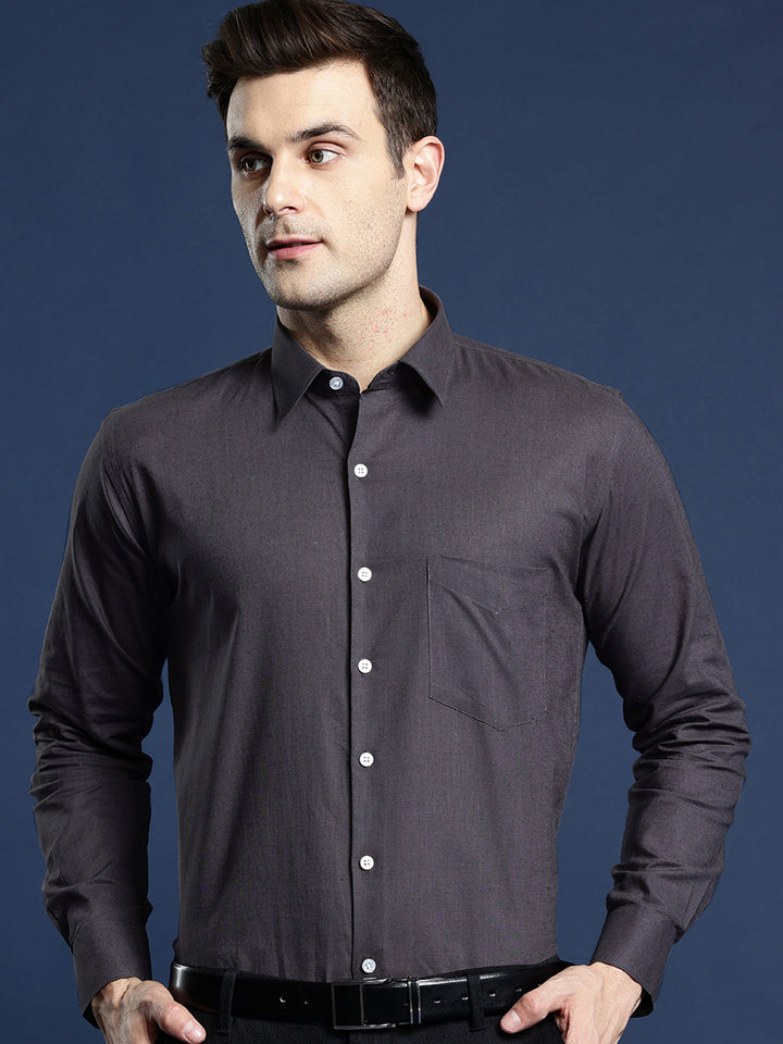 Men Dark Grey Solid Pure Linen Slim Fit Formal Shirt