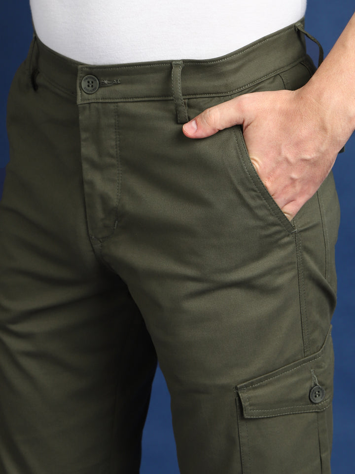 Men Olive Solid Cotton Stretchable Straight Fit Cargo Pant