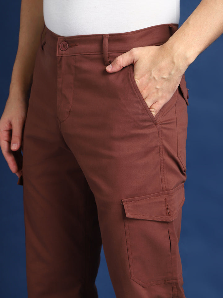 Men Rust Solid Cotton Stretchable Straight Fit Cargo Trouser