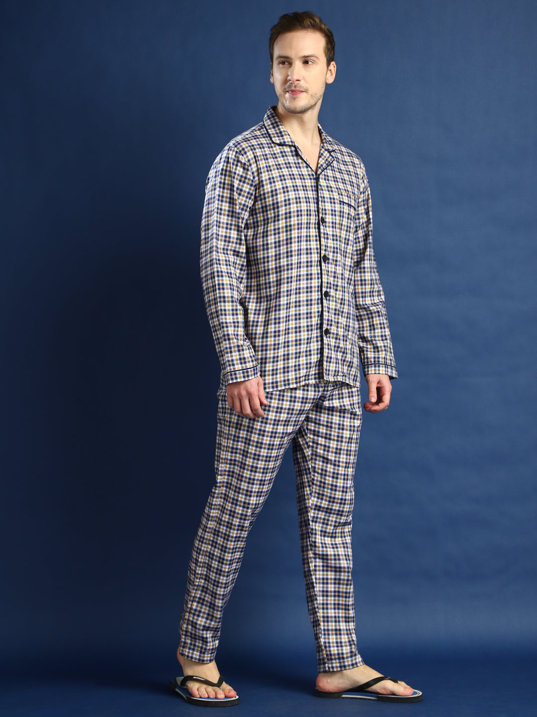 Men Navy Blue & White Checked Cotton Relaxed Fit Night Suit