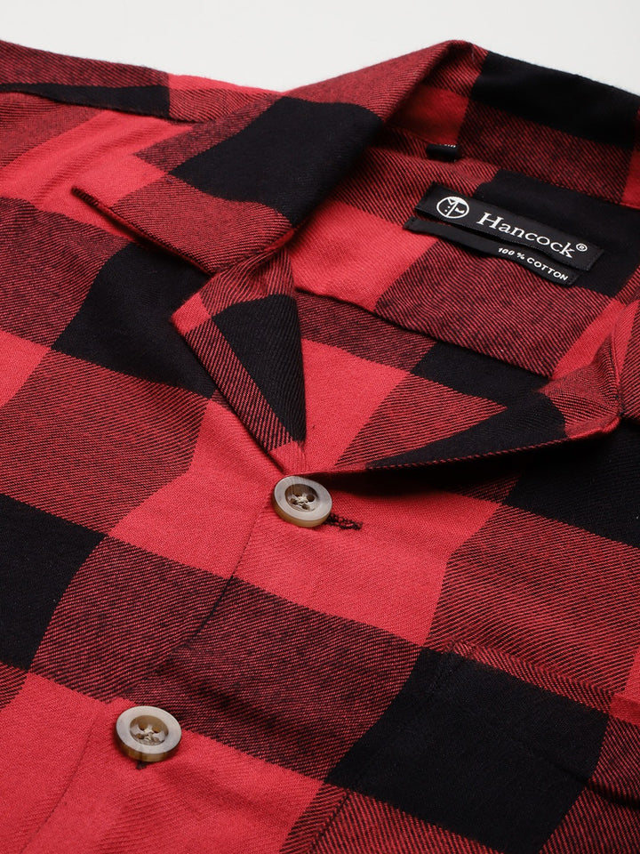 Men Red Checked Pure Cotton Relaxed Fit Casual Shirt