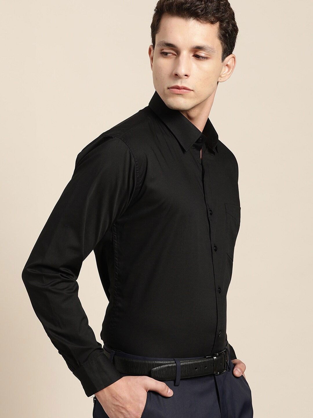 Men Black Solid Pure Cotton Regular Fit Formal Shirt