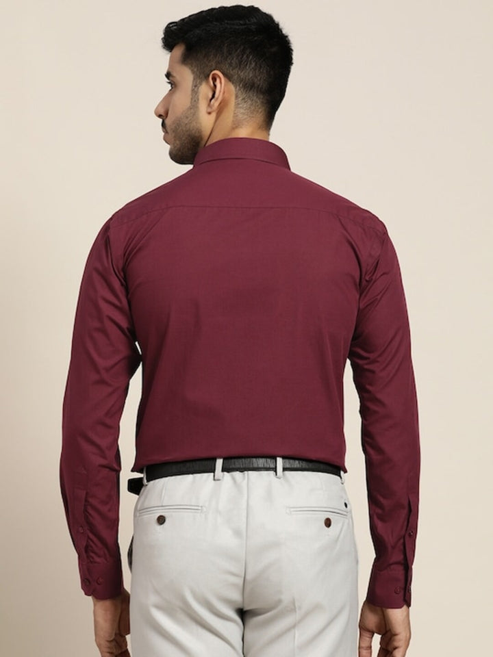 Men Burgundy Solid Pure Cotton Slim fit Formal Shirt