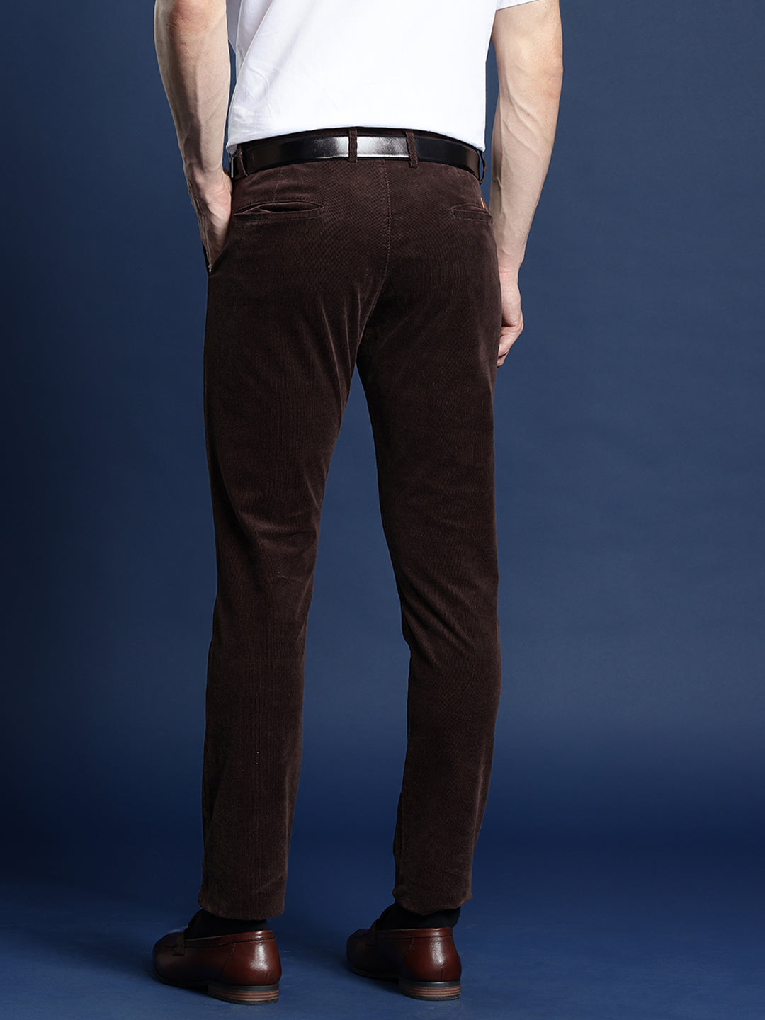 Men Coffee Solid Corduroy Cotton Elastane Stretchable Slim Fit Formal Trouser