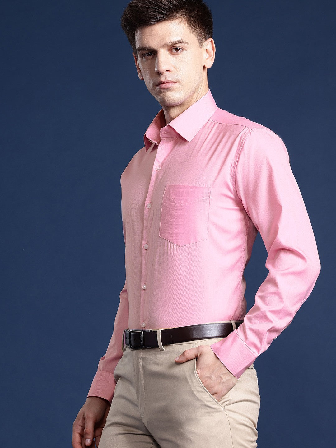 Men Pink Solid Pure Cotton Slim Fit Formal Shirt