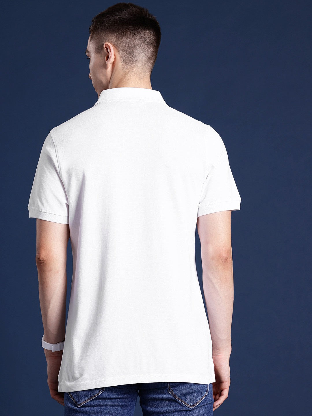 Men White Solid Pure Cotton Relaxed Fit T-Shirt