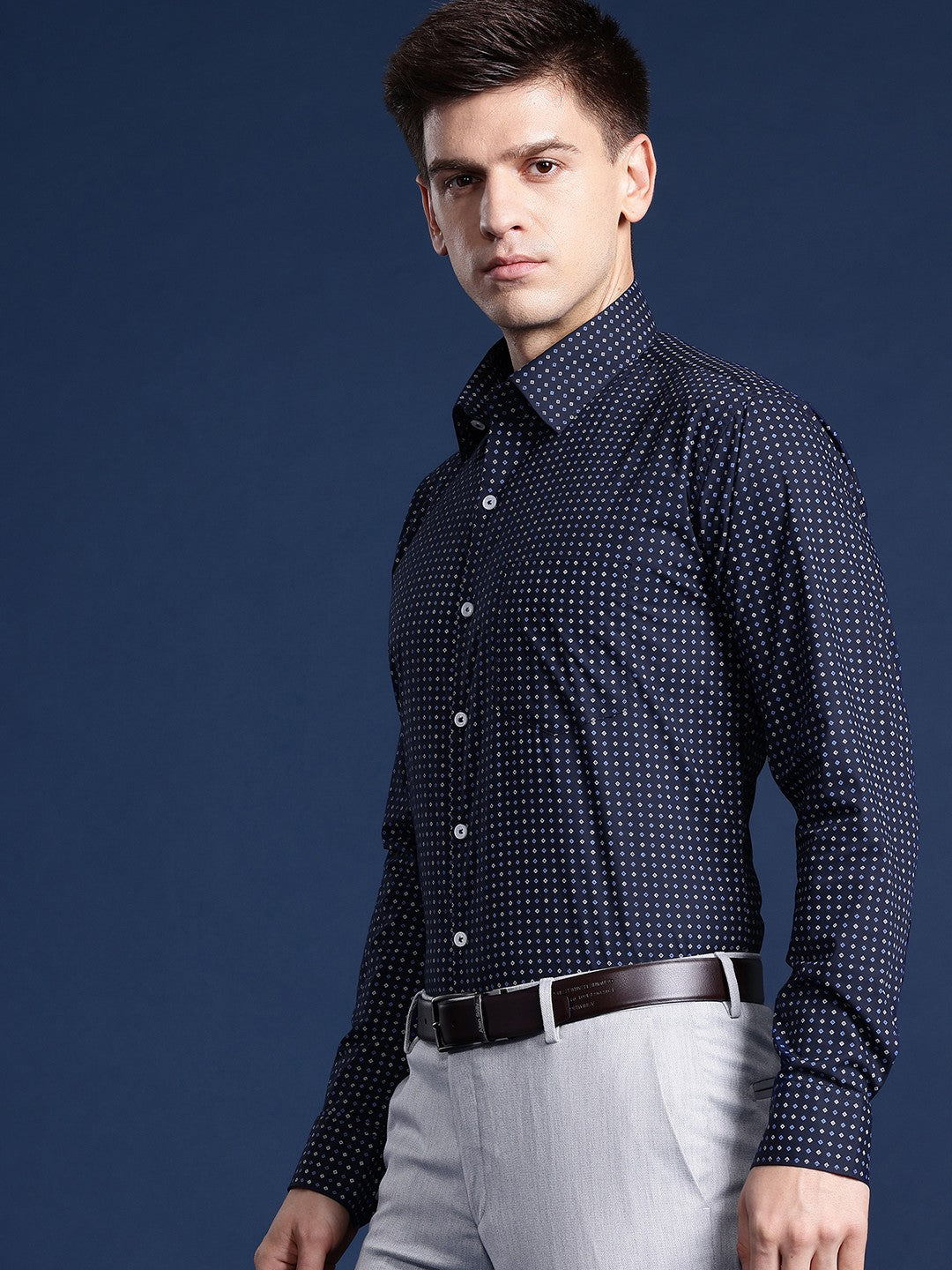 Men Navy Printed Pure Cotton Slim Fit Formal Shirt