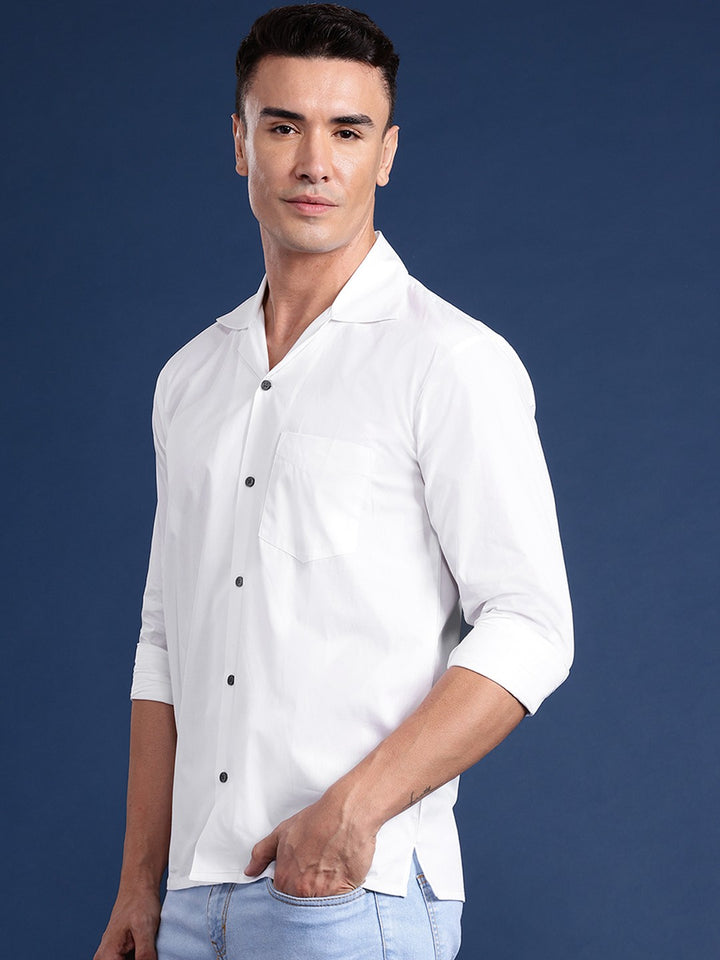 Men White Solid Pure Cotton Relaxed Fit Casual Shirt