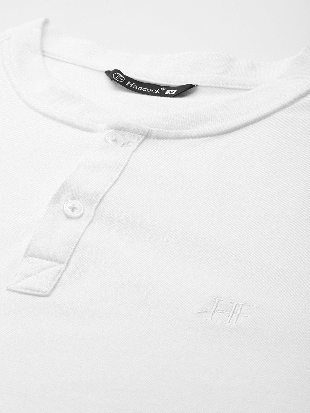 Men White Solid Pure Cotton Relaxed Fit Henley T-Shirt