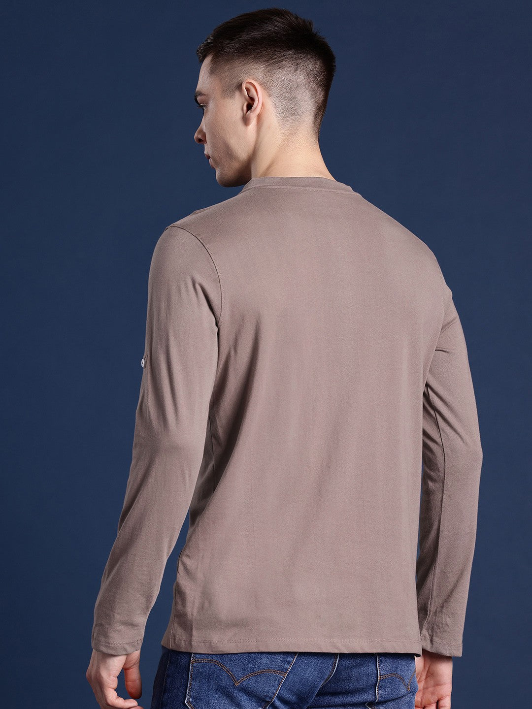 Men Dusty Mauve Solid Pure Cotton Relaxed Fit Henley T-Shirt