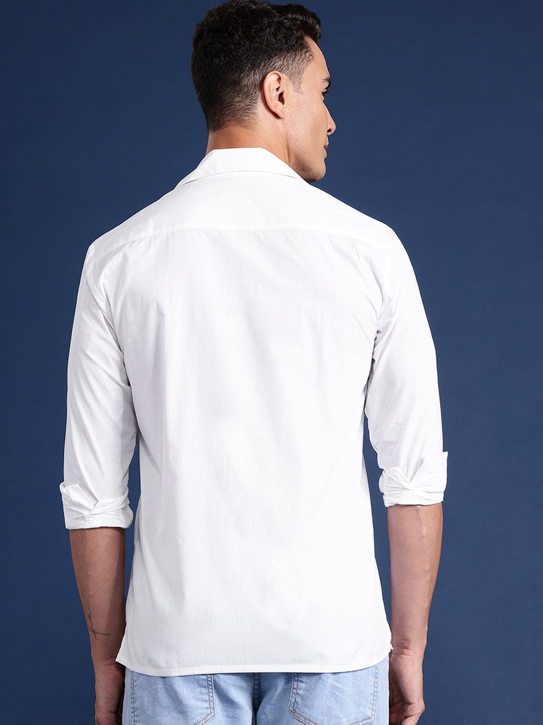 Men White Solid Pure Cotton Relaxed Fit Casual Shirt