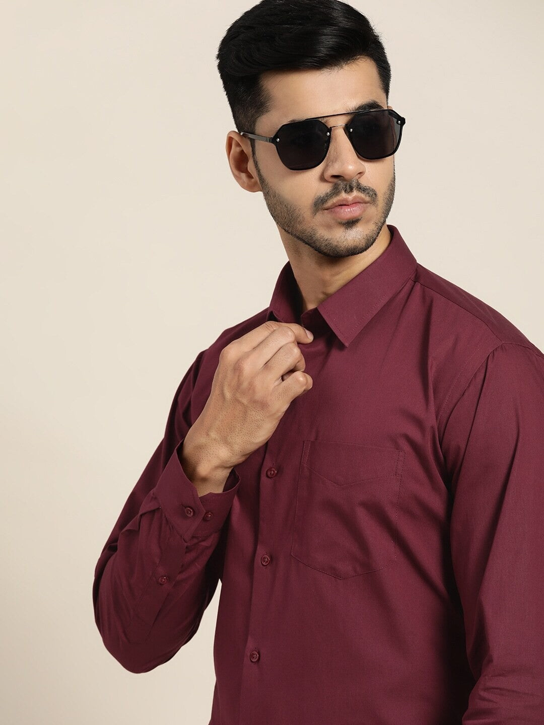 Men Burgundy Solid Pure Cotton Slim fit Formal Shirt