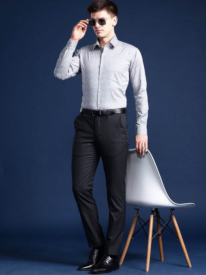 Men Grey Printed Cotton satin Slim Fit Formal Shirt