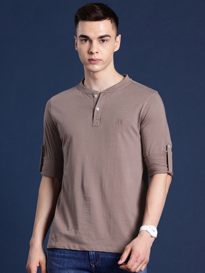 Men Dusty Mauve Solid Pure Cotton Relaxed Fit Henley T-Shirt