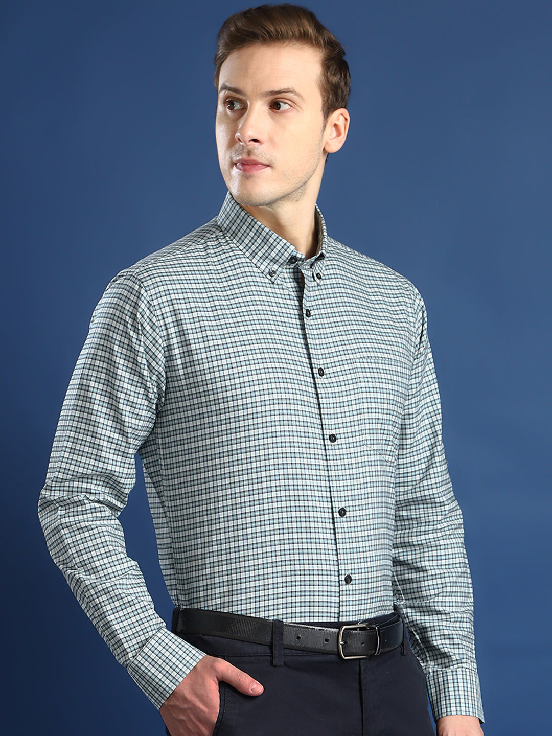 Men White & Green Checked Cotton Slim Fit Formal Shirt