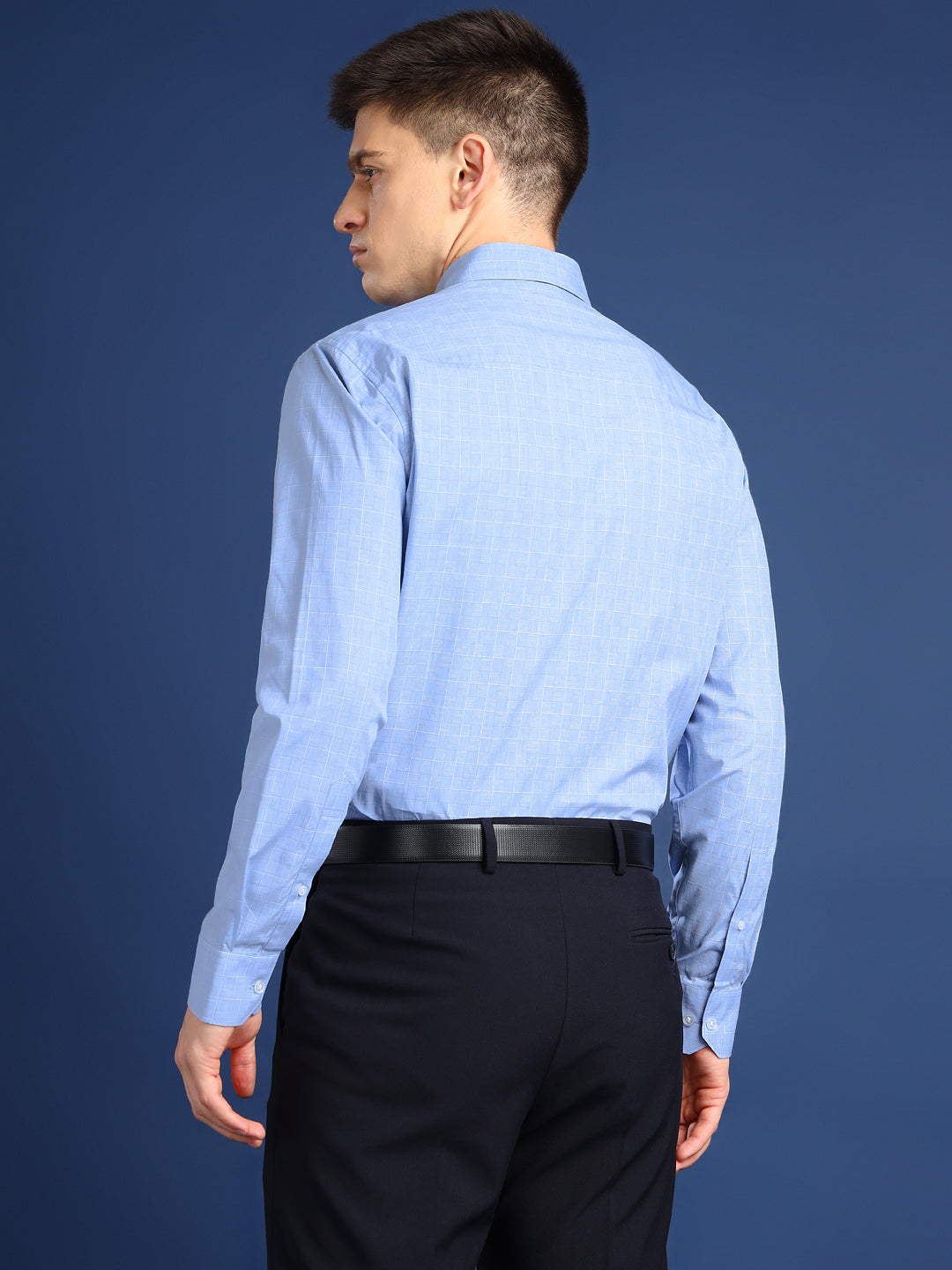 Men Blue Checked Cotton Slim Fit Formal Shirt