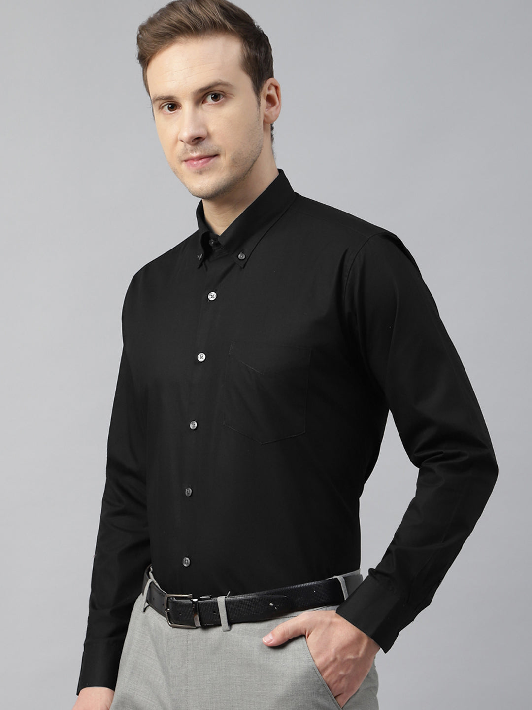 Men Black Solid Cotton Slim Fit Button Down Collar Formal Shirt