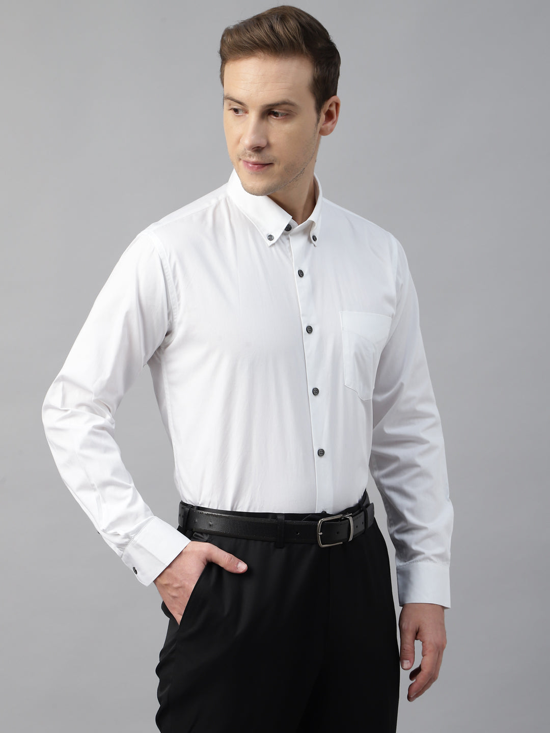 Men White Solid Cotton Slim Fit Button Down Collar Formal Shirt