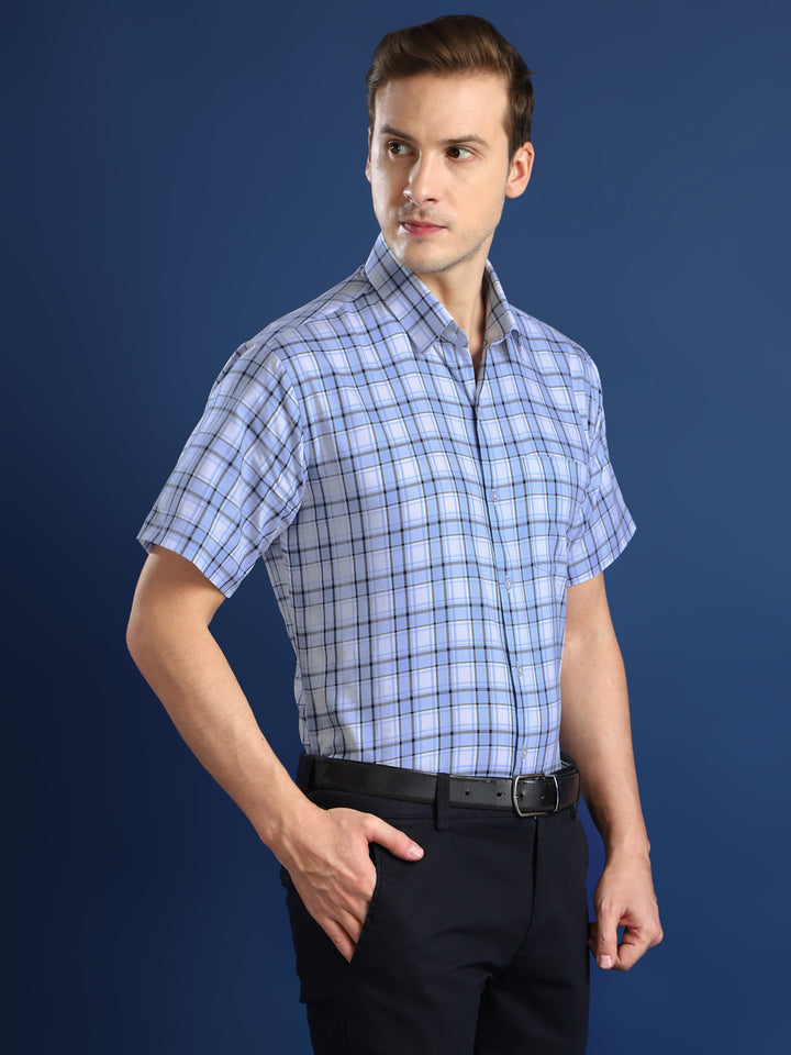 Men White & Blue Checked Cotton Slim Fit Formal Shirt