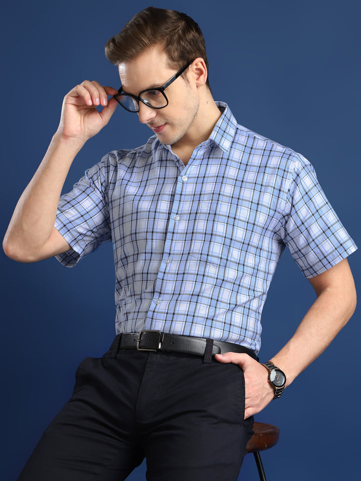 Men White & Blue Checked Cotton Slim Fit Formal Shirt