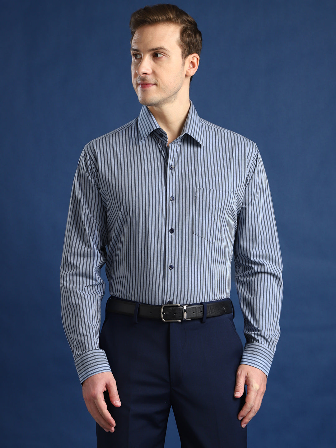 Men Blue Striped Cotton Elastane Slim Fit Formal Shirt