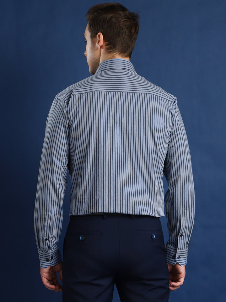 Men Blue Striped Cotton Elastane Slim Fit Formal Shirt