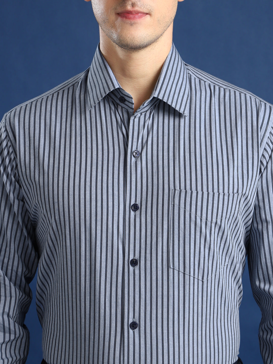 Men Blue Striped Cotton Elastane Slim Fit Formal Shirt