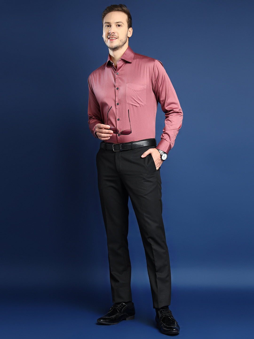 Men Taupe Mauve Solid Pure Cotton Satin Slim Fit Formal Shirt