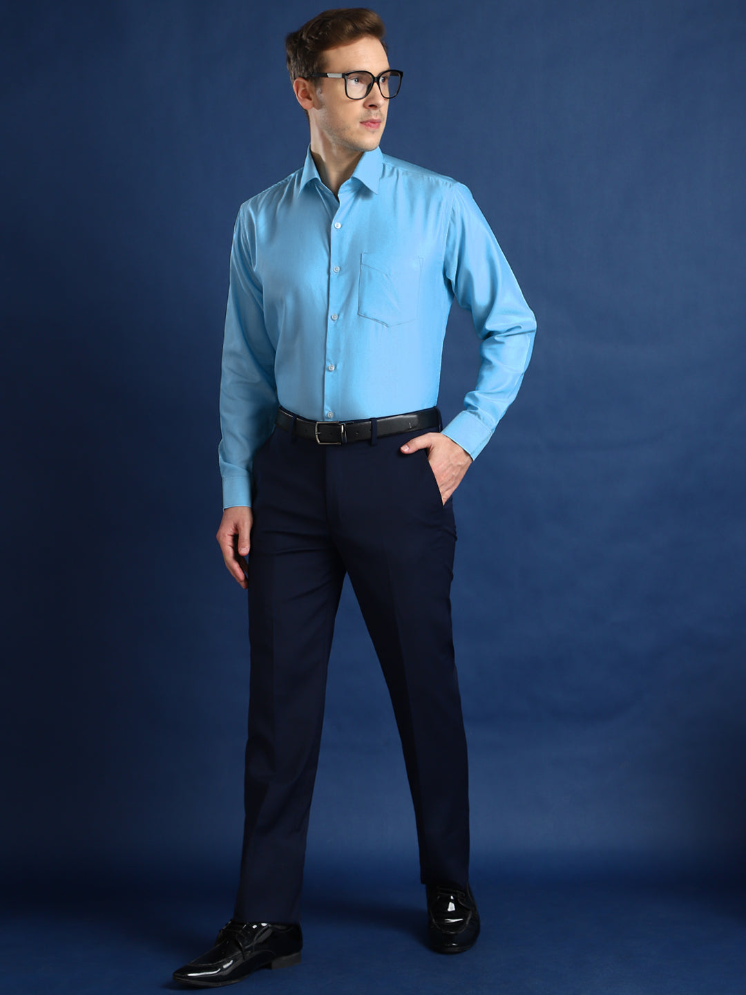 Men Blue Self Design Cotton Slim Fit Formal Shirt