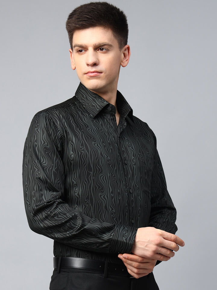 Men Green & Black Abstract Printed Egyptian Wrinkle Free Cotton Satin Slim Fit Party Shirt