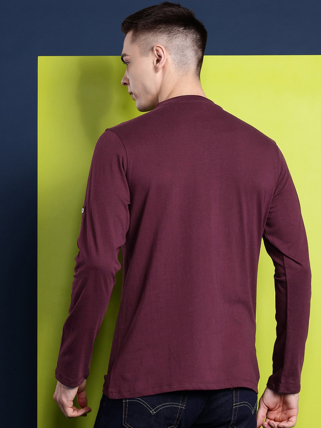 Men Burgundy Solid Pure Cotton Relaxed Fit Henley T-Shirt