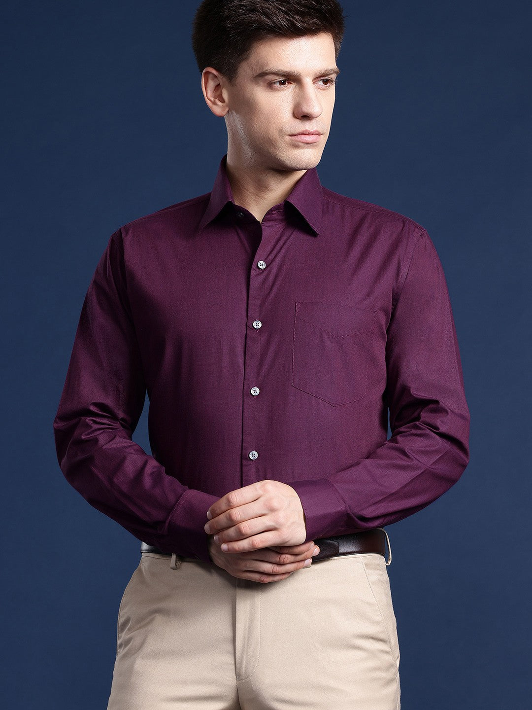 Men Burgundy Solid Pure Cotton Slim Fit Formal Shirt