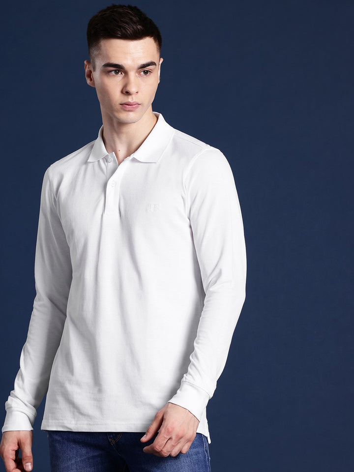 Men White Solid Pure Cotton Slim Fit T-Shirt