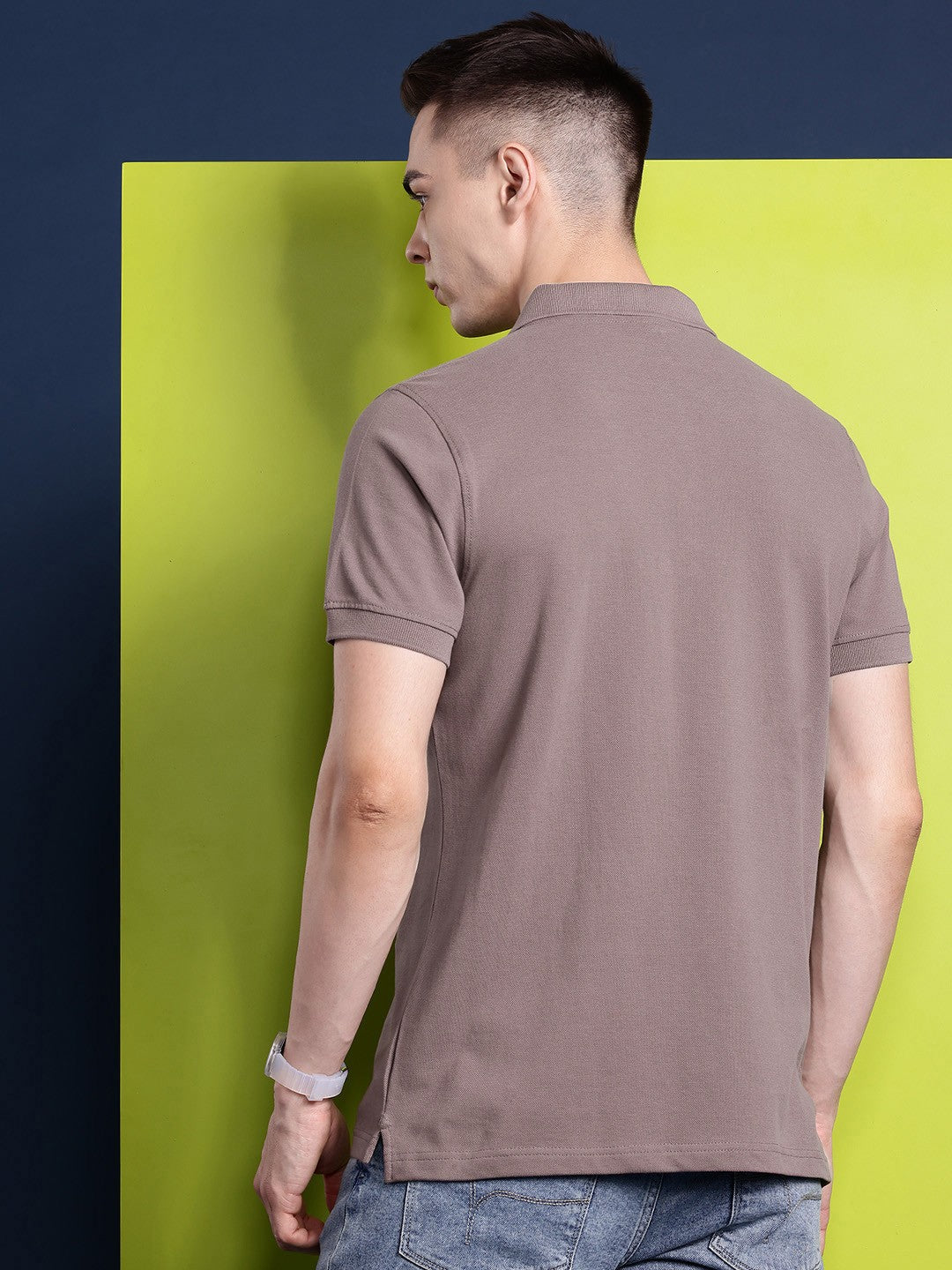 Men Dusty Mauve Solid Pure Cotton Relaxed Fit T-Shirt