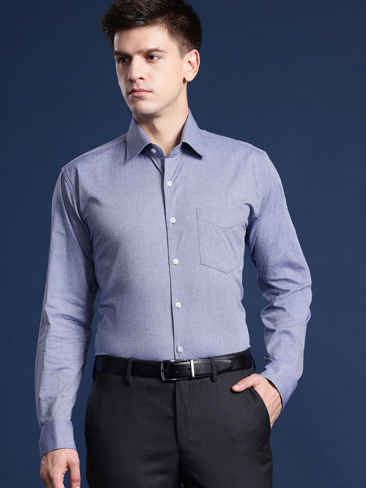 Men Blue Solid Pure Cotton Slim Fit Formal Shirt