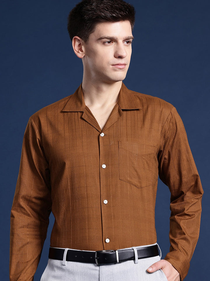 Men Brown Solid Pure Cotton Relaxed Fit Formal Shirt