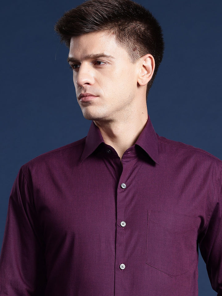 Men Burgundy Solid Pure Cotton Slim Fit Formal Shirt