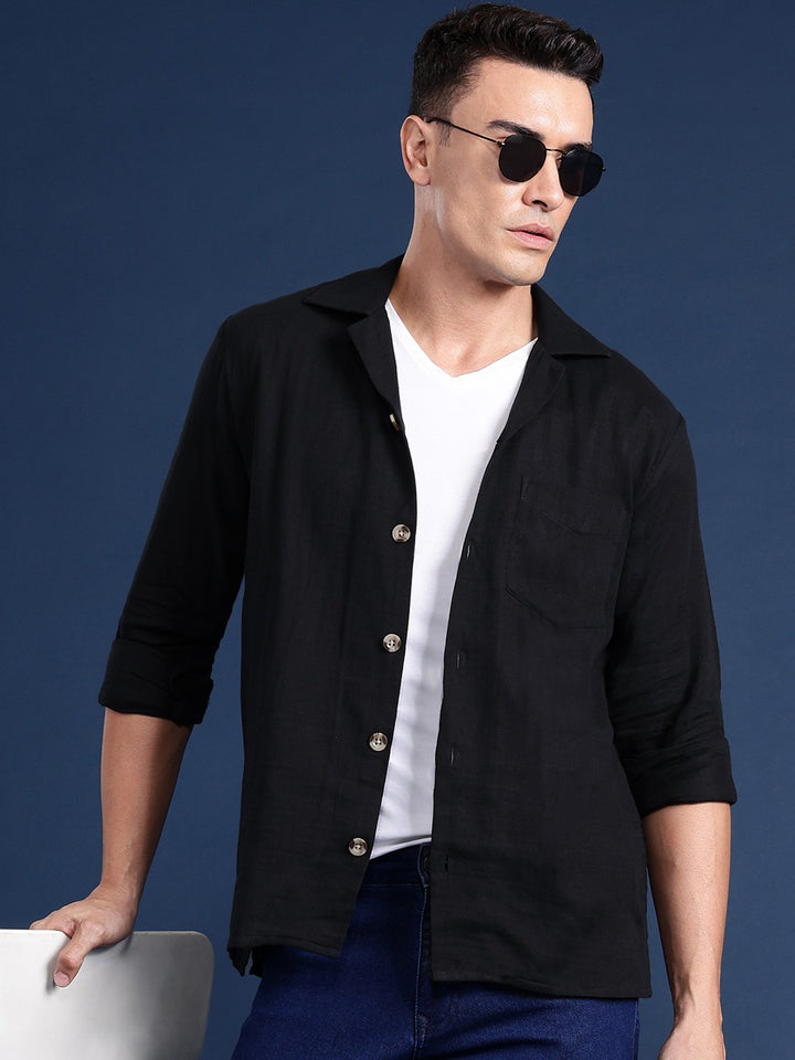 Men Black Solid Pure Cotton Relaxed Fit Casual Shirt