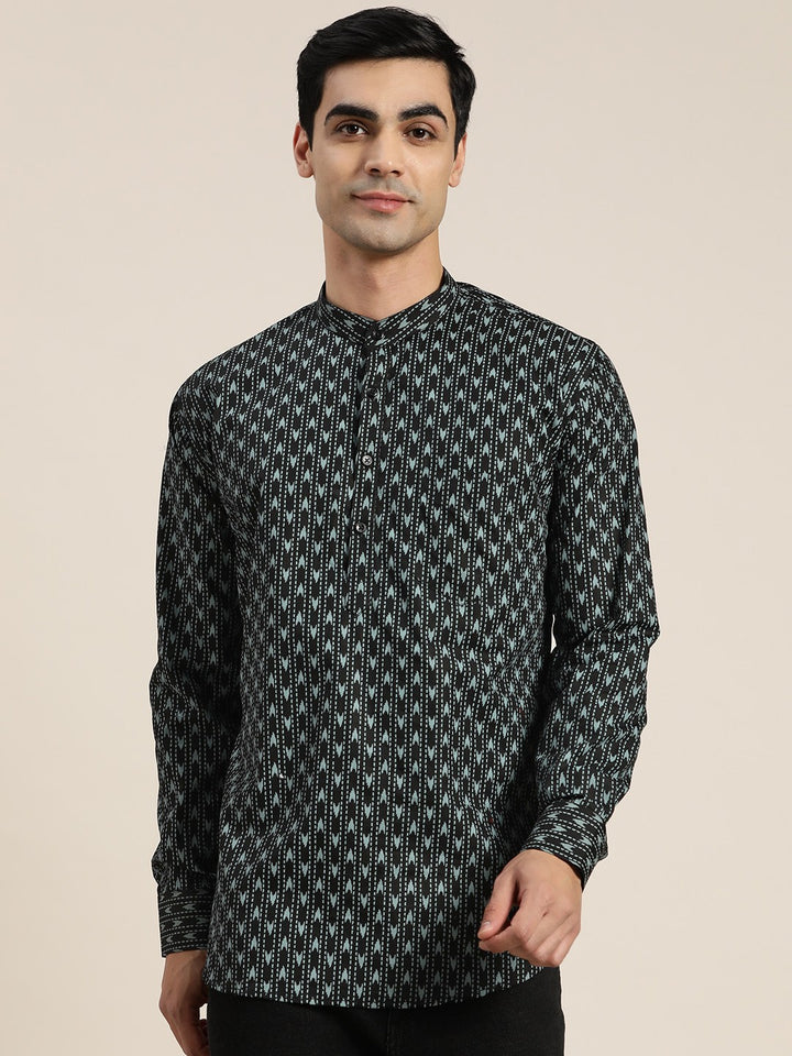 Men Black & Blue Geometric Print Pure Cotton Regular Fit Casual Kurta