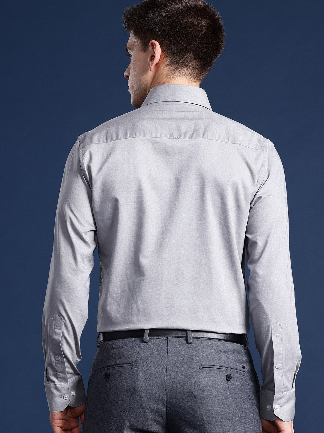 Men Grey Solid Pure Cotton Slim Fit Formal Shirt