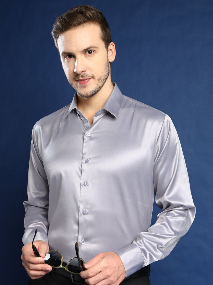 Men Grey Solid Satin Slim Fit Tuxedo Party Shirt