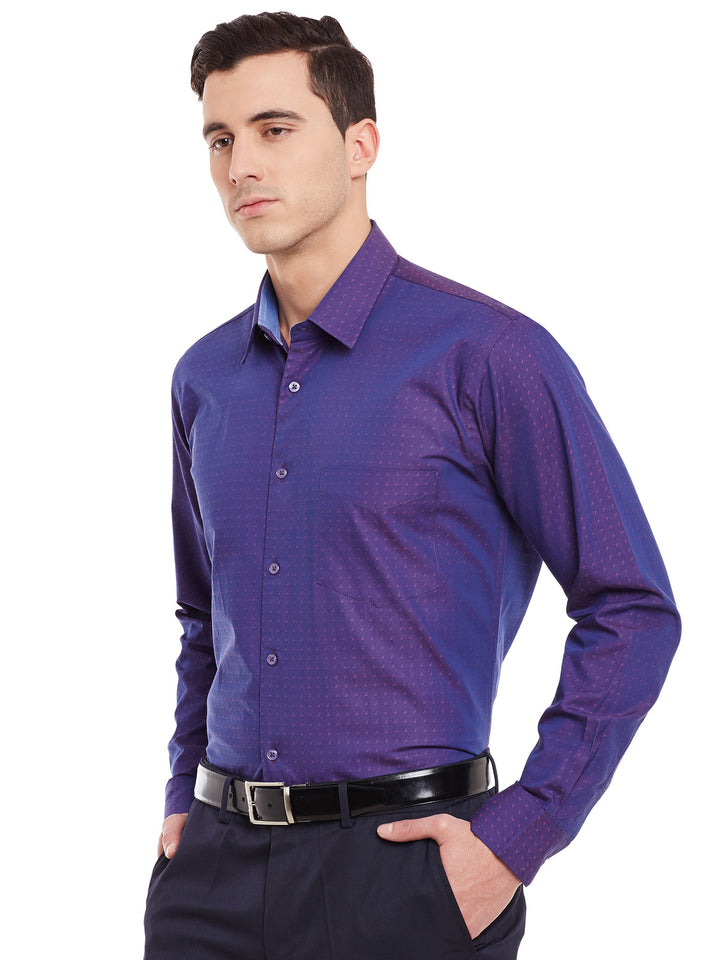 Men Wine Solid Pure Cotton Slim Fit Formal Shirt