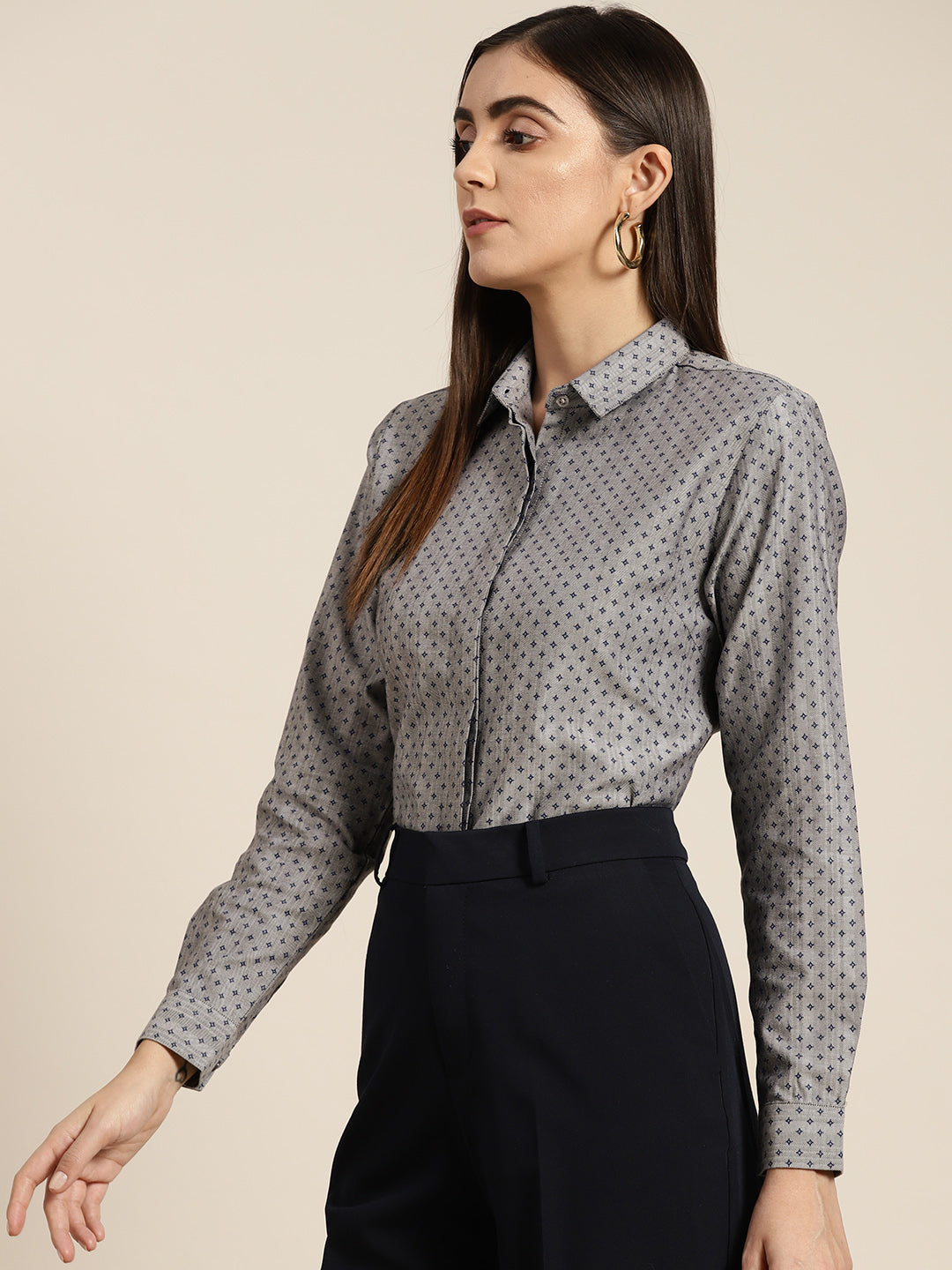 Women Grey Prints Pure Cotton Slim Fit Formal Shirt