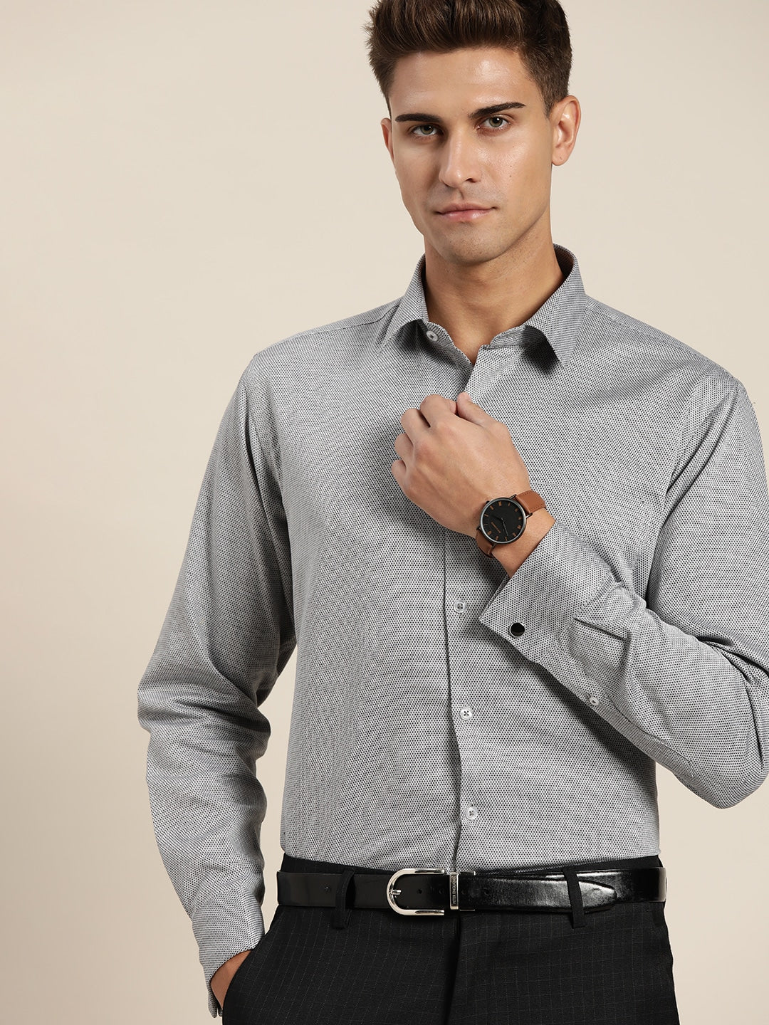 Men Grey Solids Pure Cotton Slim Fit Formal Shirt